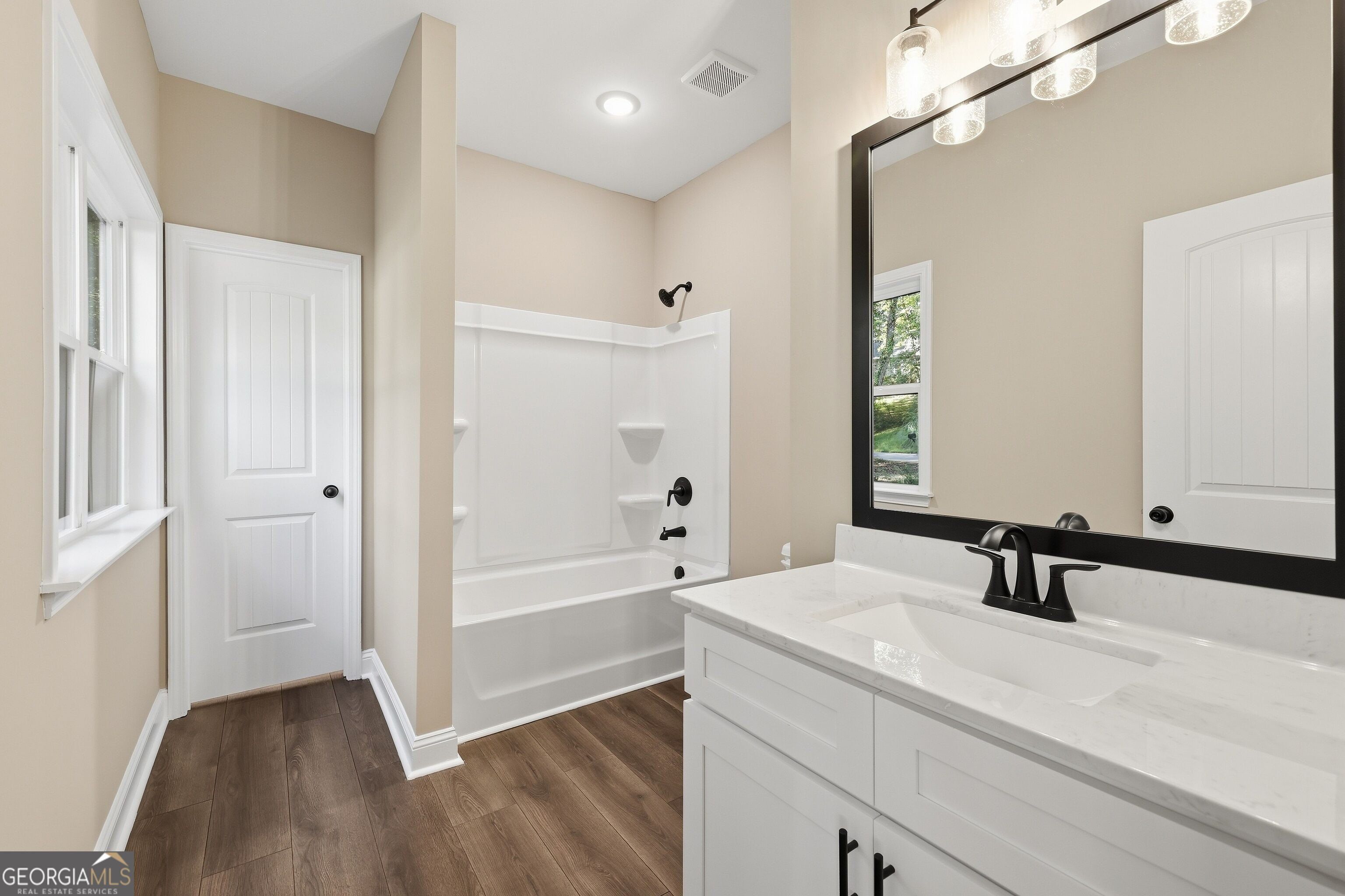 324 Fern Valley Drive. Toccoa, GA 30577