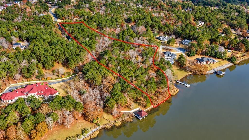 7600 Rolling Bend Road. Columbus, GA 31904