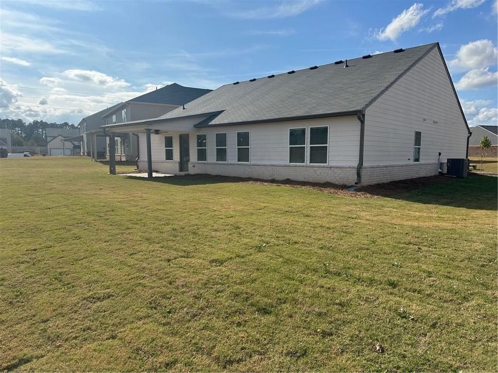 645 Rodeo Drive. Auburn, GA 30011