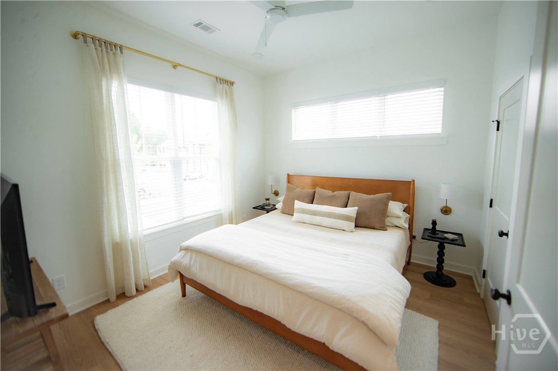 1580 Barnett Shoals Road. Athens, GA 30605