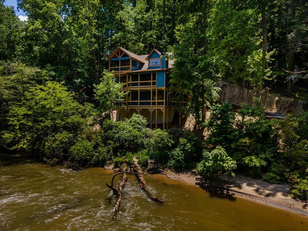 183 Greely Drive. Ellijay, GA 30540