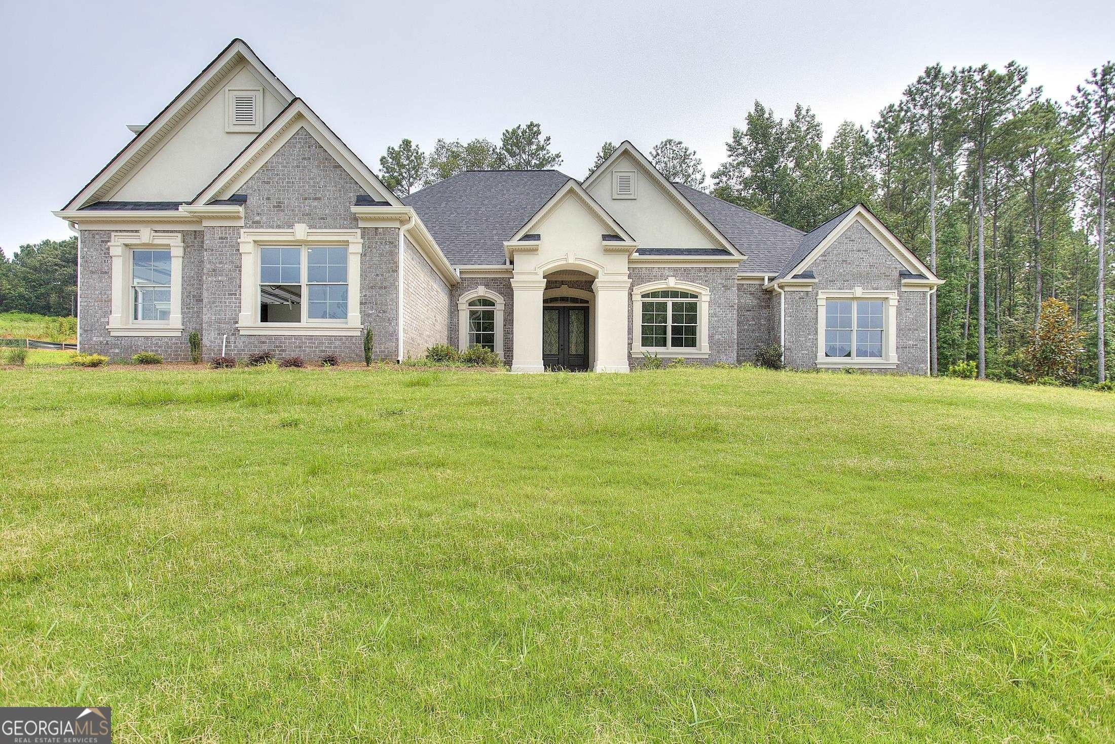 2006 Fontainbleau Drive. Conyers, GA 30094