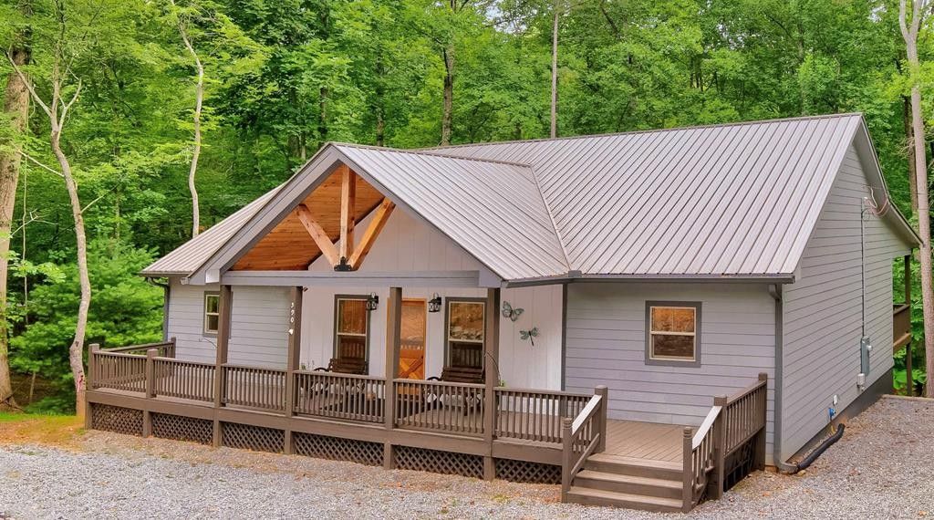 590 Zenith Trl. Ellijay, GA 30540