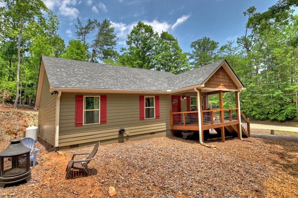 75 Modal Lane. Ellijay, GA 30540