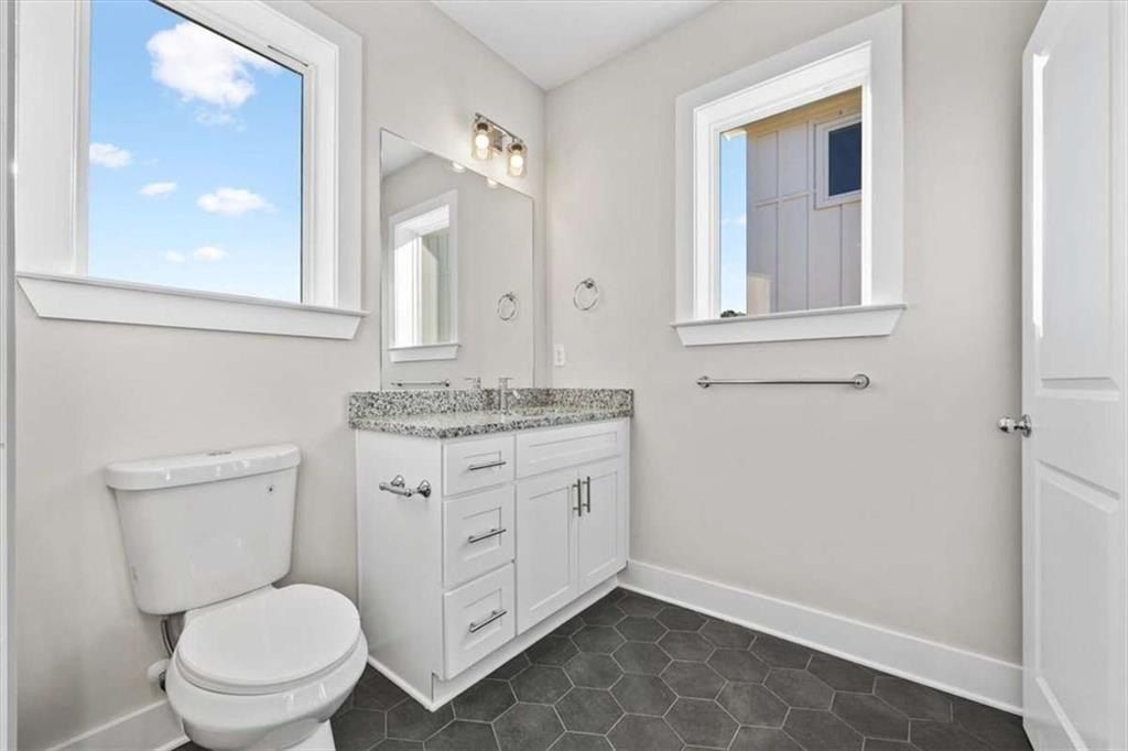 697 Fayetteville Road. Atlanta, GA 30316