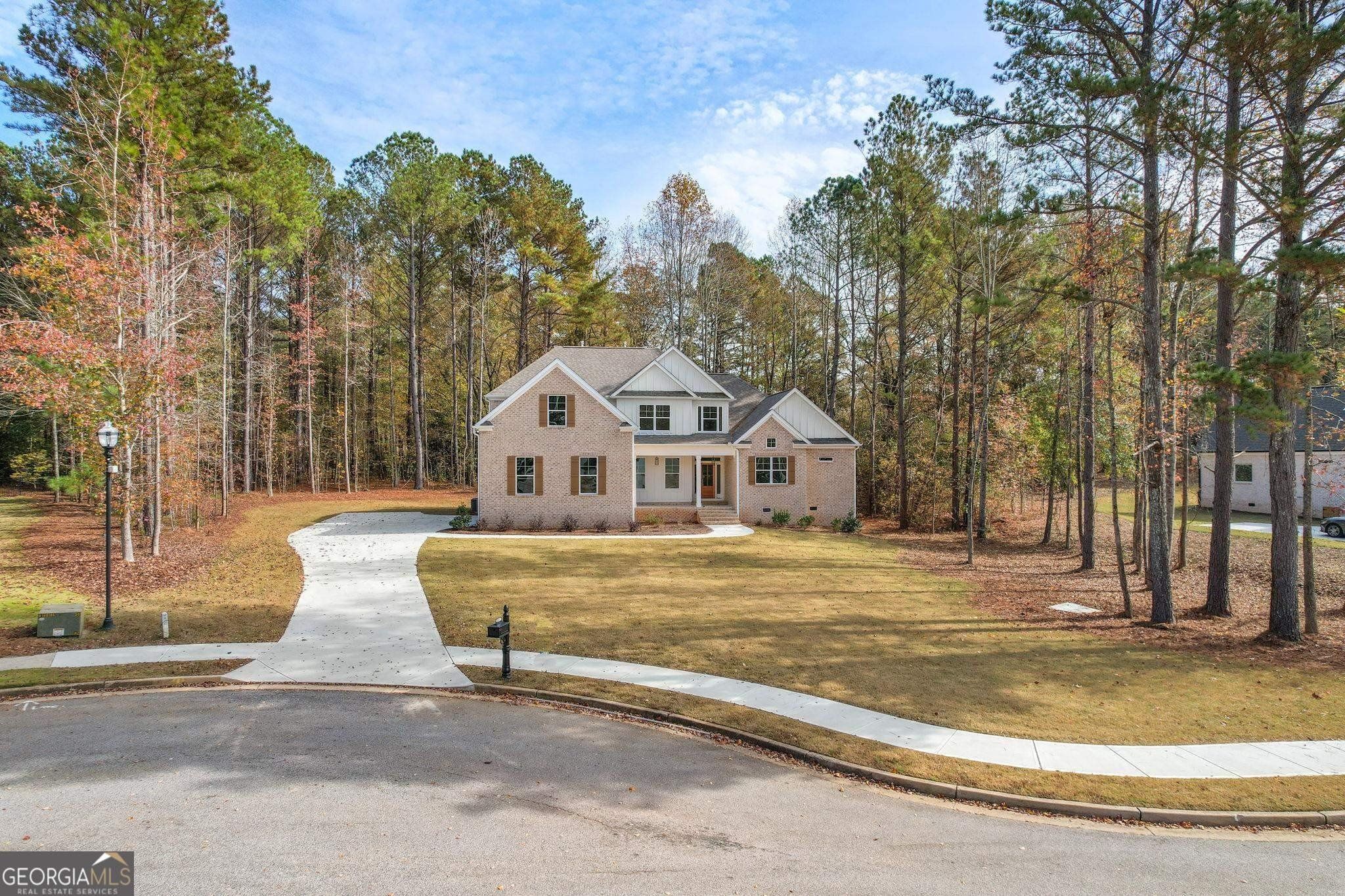 2002 Millstream. Griffin, GA 30224