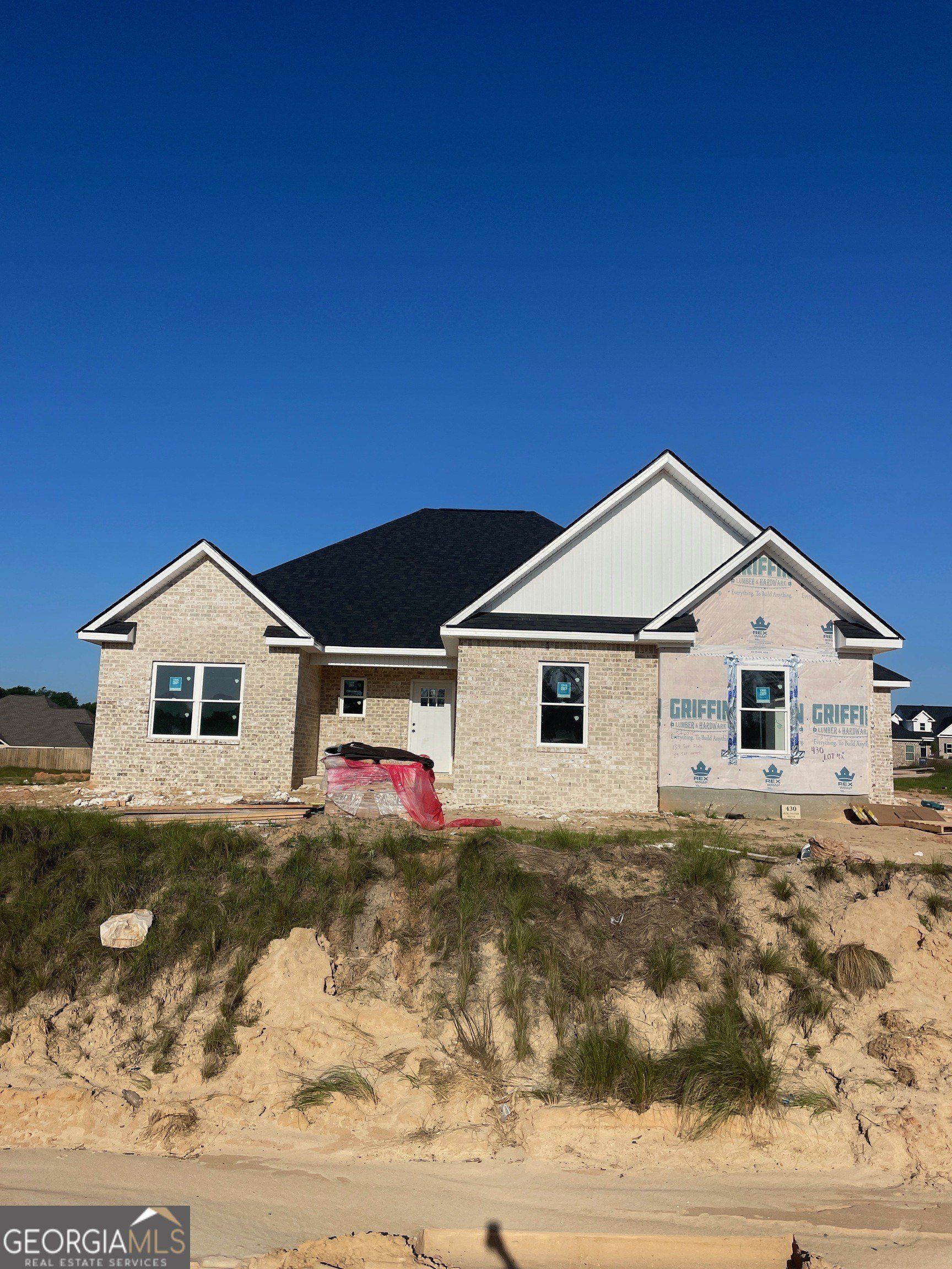 430 Burlington Drive. Lizella, GA 31052