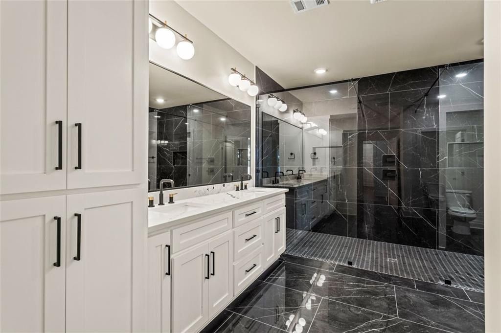 1161 Open Water Drive. Greensboro, GA 30642