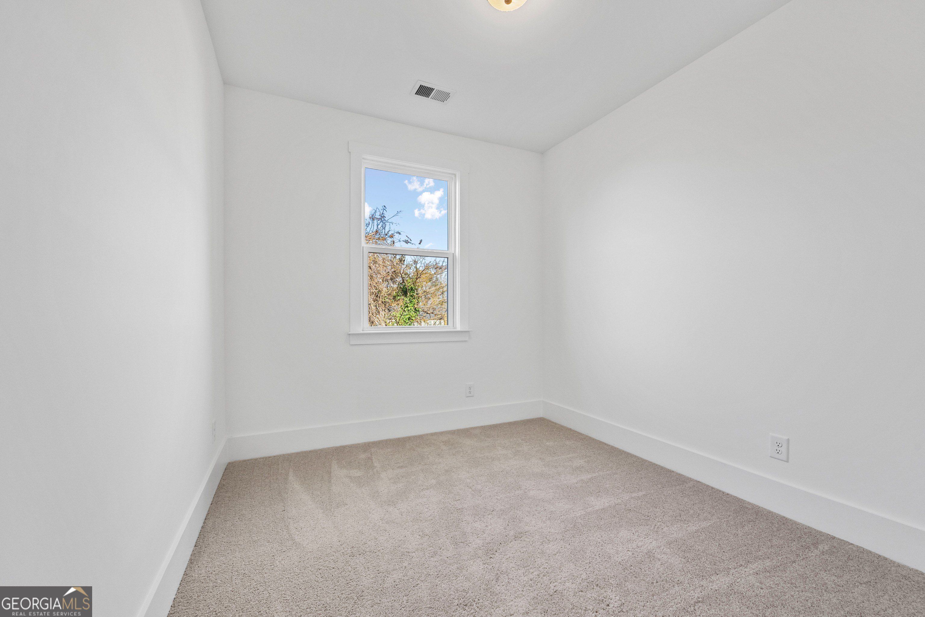 1520 Parks Edge Lane Nw. Atlanta, GA 30318