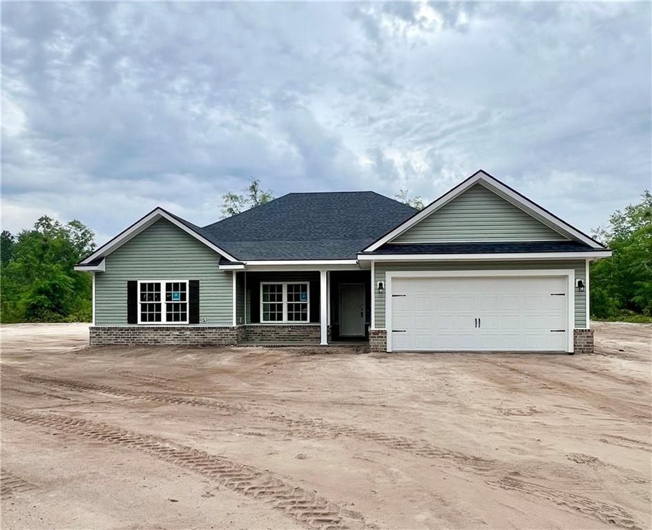 184 Mill Pond Lane Se. Ludowici, GA 31316