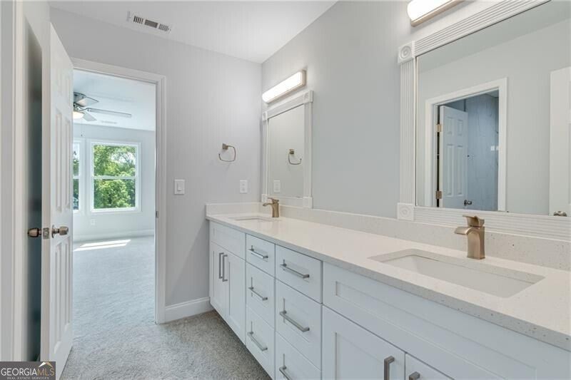 1226 Bloomsbury Lane. Gainesville, GA 30501