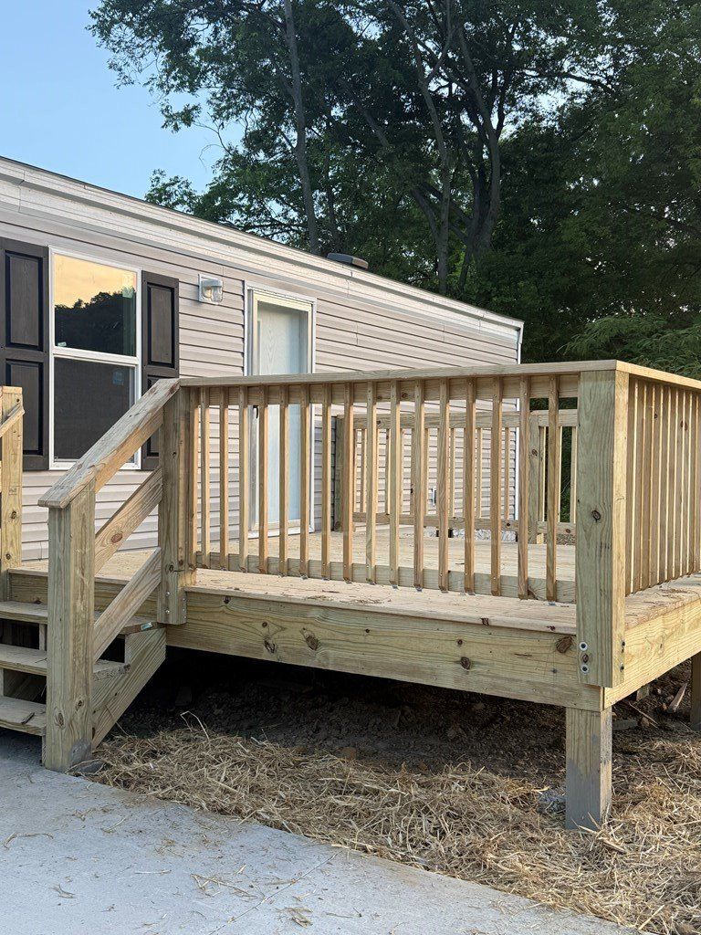 1119 Acme Street. Dalton, GA 30721