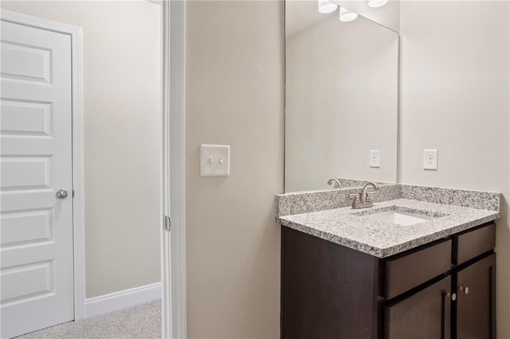 1420 Sunny Valley Lane. Braselton, GA 30517