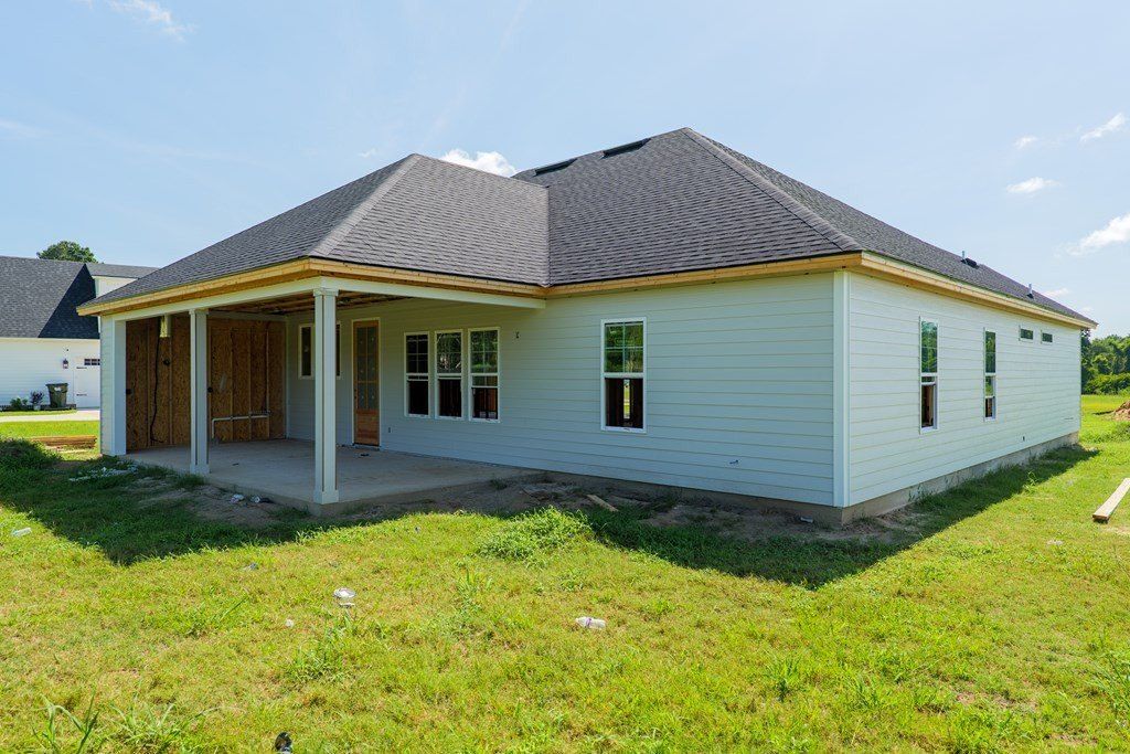 3060 Mary Powell Way. Hahira, GA 31632