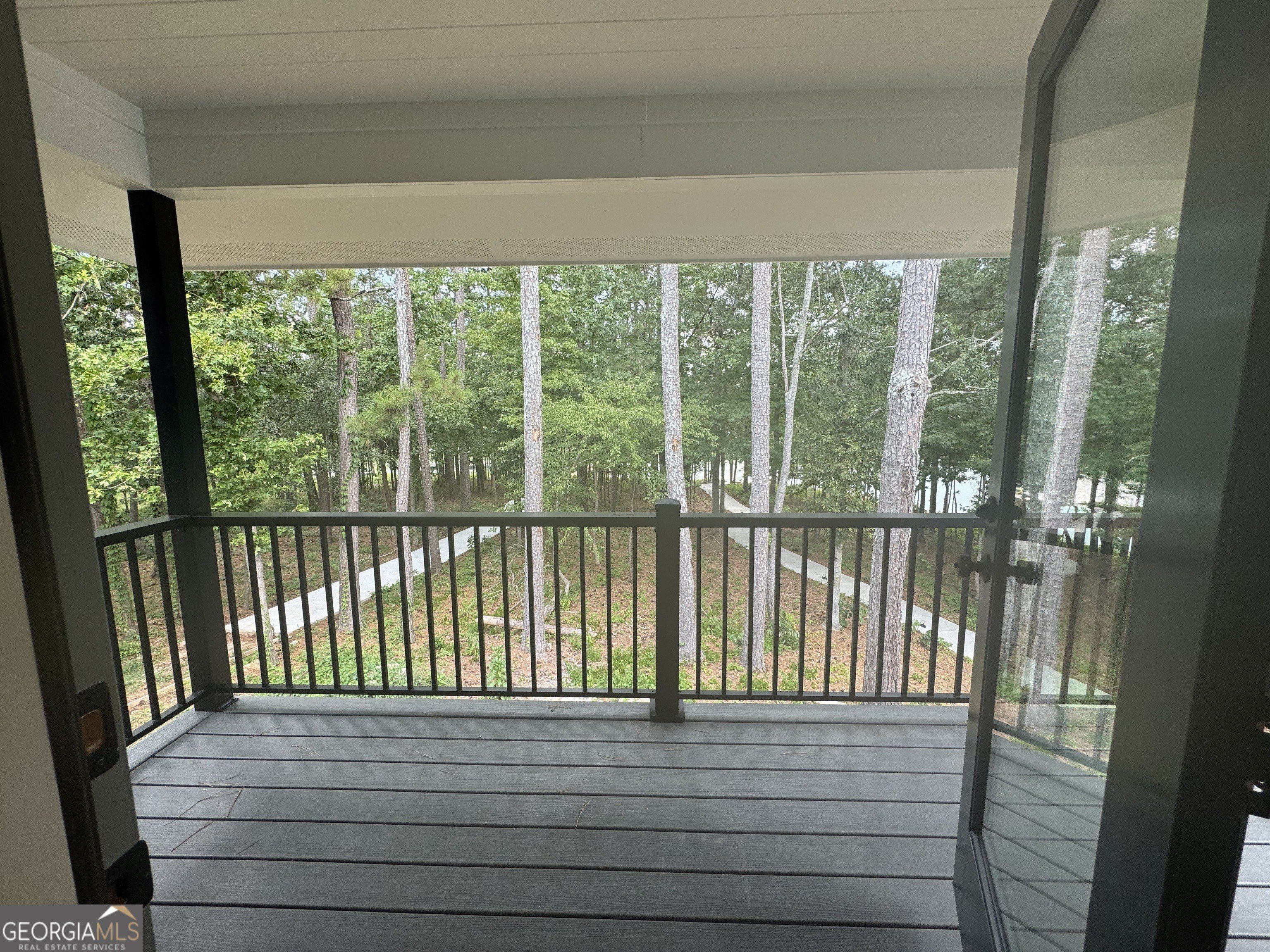 73 Woodlake Crt. Hartwell, GA 30643