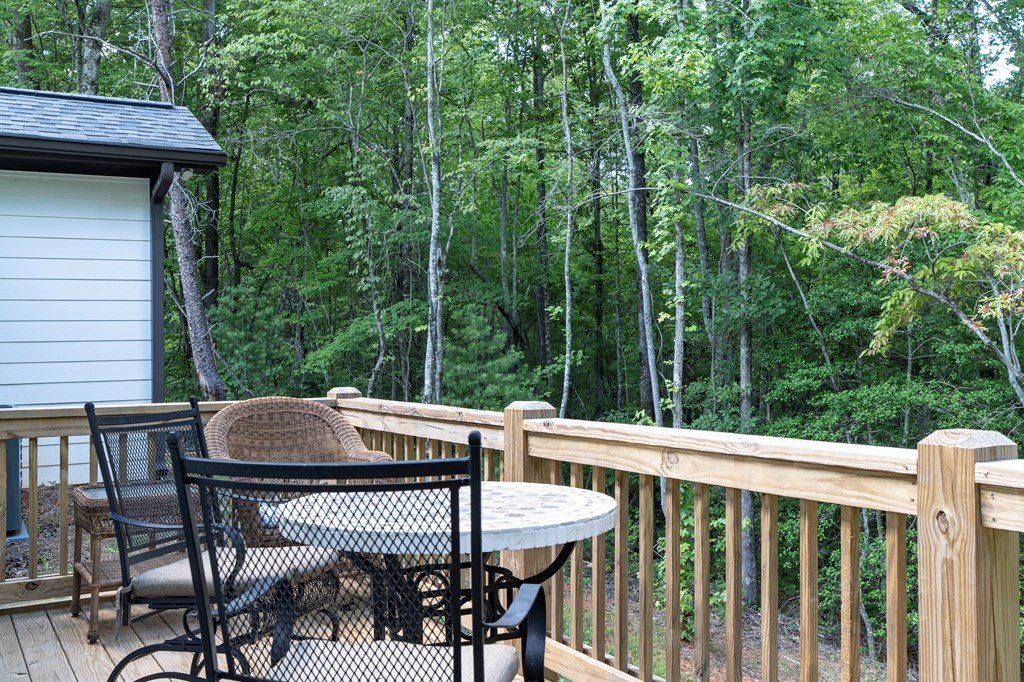 748 Elm Lane. Dawsonville, GA 30534