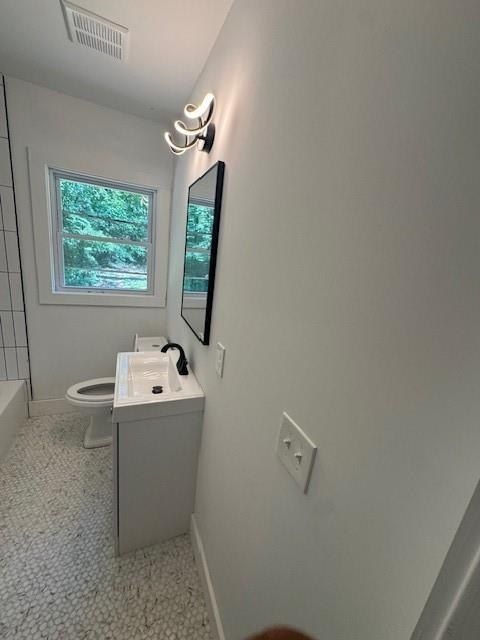 2069 Woodberry Avenue. East Point, GA 30344