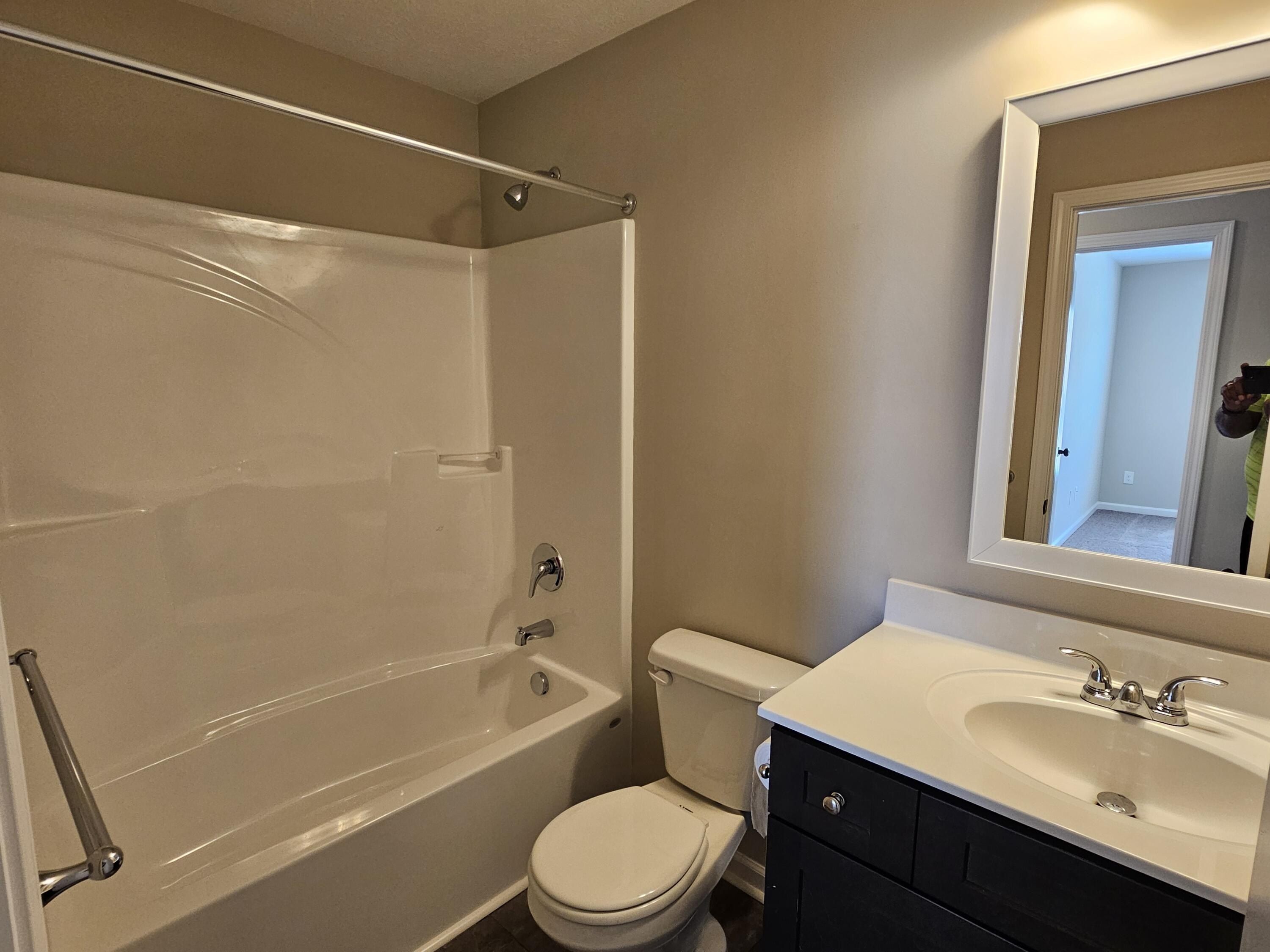 2505 Hollington Drive. Hephzibah, GA 30815