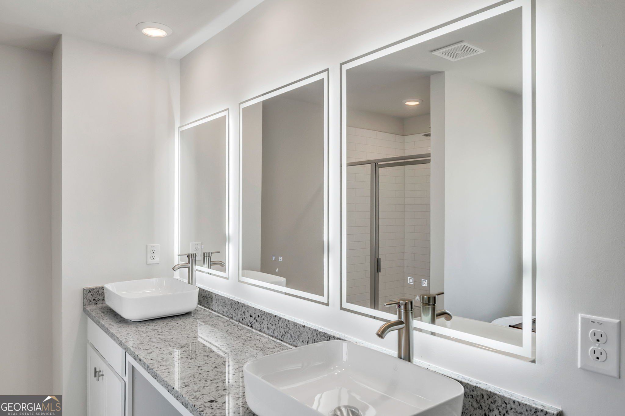 507 Holsteiner. Hogansville, GA 30230