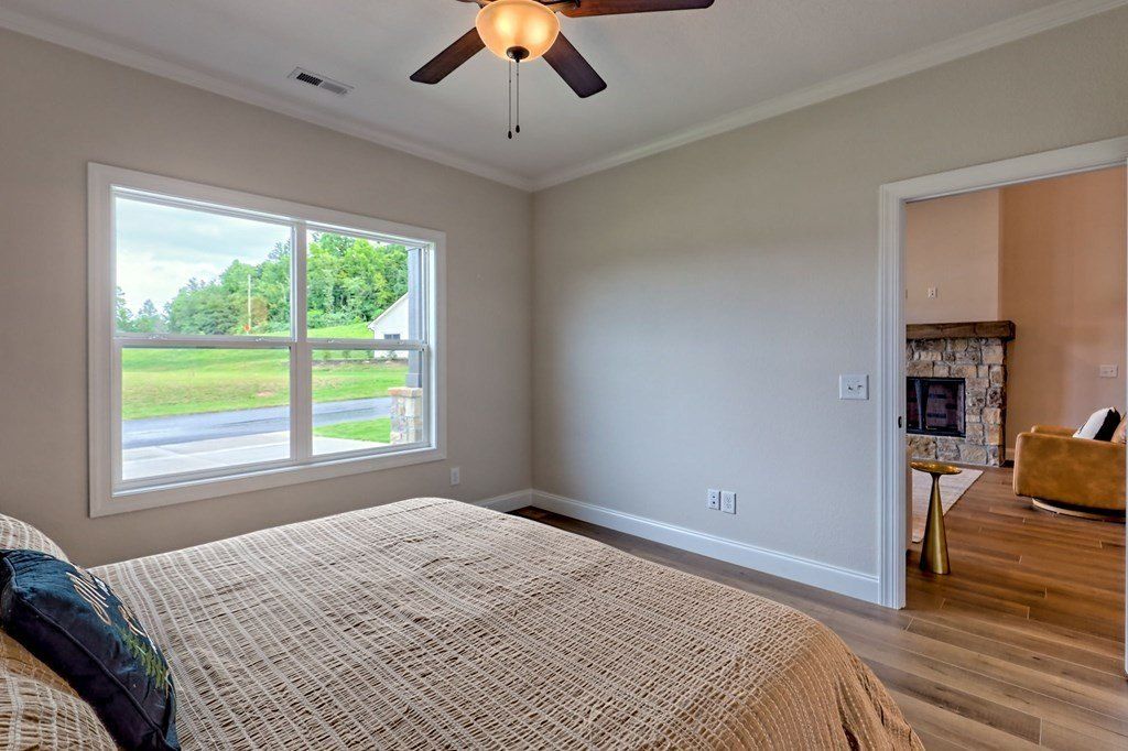 61 Mctyeire Drive. Young Harris, GA 30582