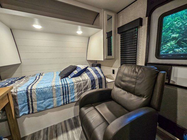 477 10Th Street. Ellijay, GA 30540