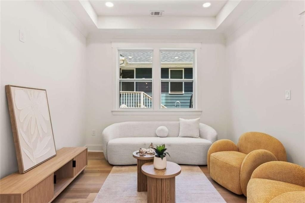 205 A Whitefoord Avenue. Atlanta, GA 30307