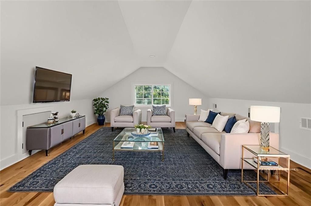 327 Ohm Avenue. Avondale Estates, GA 30002