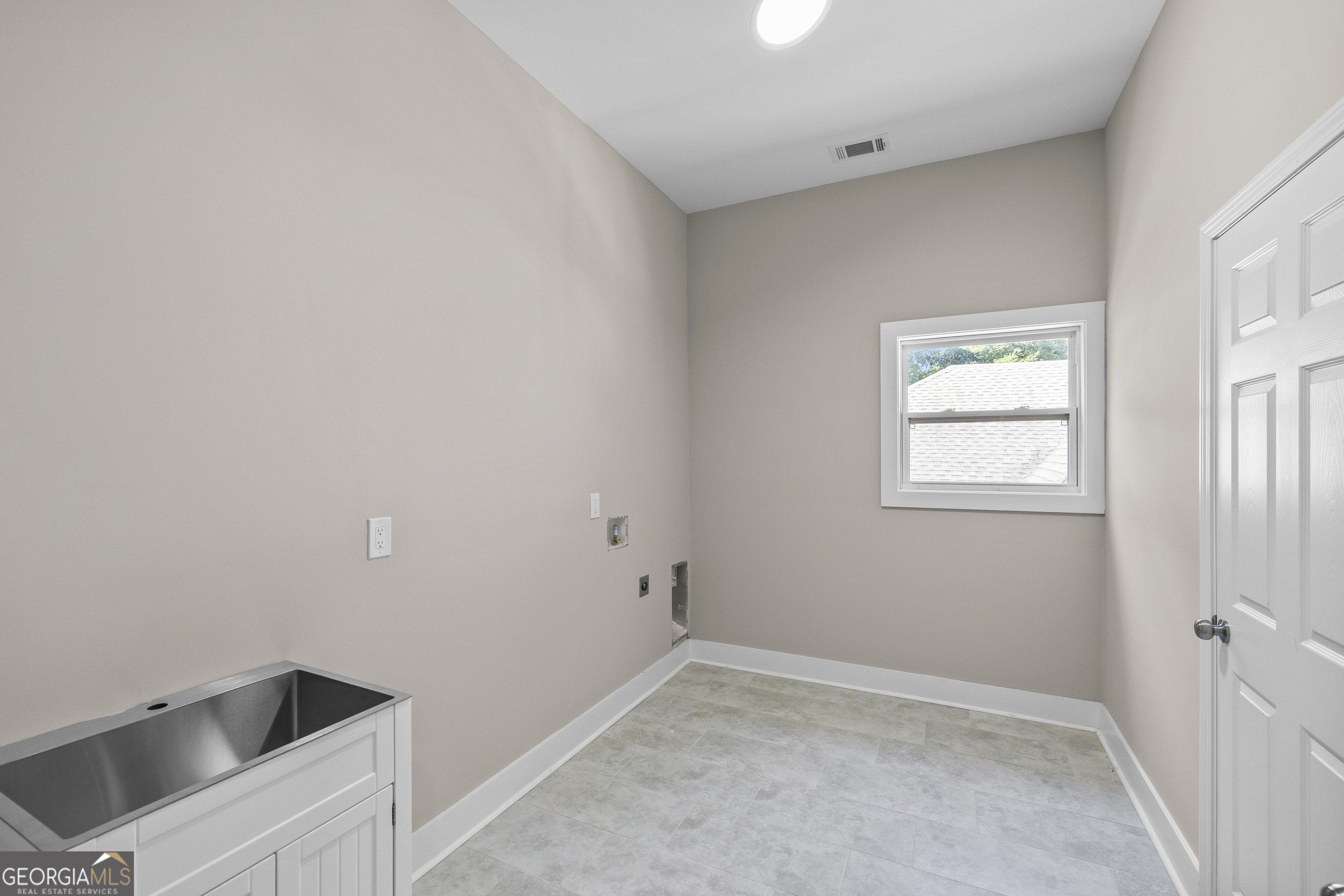 2166 Belvedere Avenue Sw. Atlanta, GA 30311