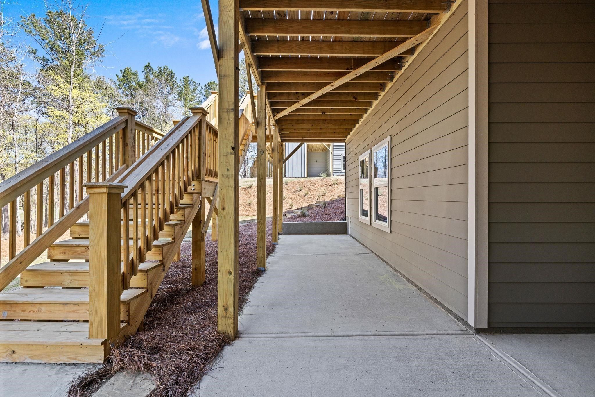 1051 Pinehurst Drive. Greensboro, GA 30642