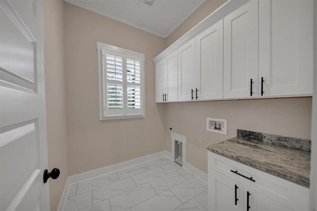 960 Oxford Road. Ball Ground, GA 30107