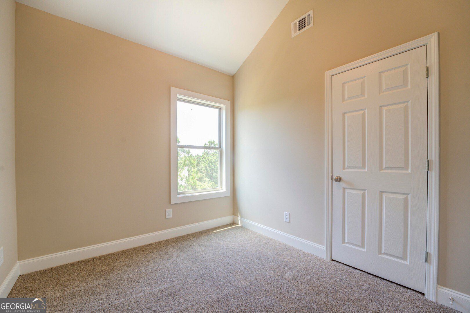 9183 Golfview Circle. Covington, GA 30014