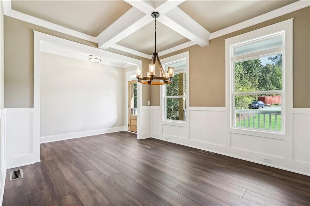 105 Bob White Drive. Calhoun, GA 30701