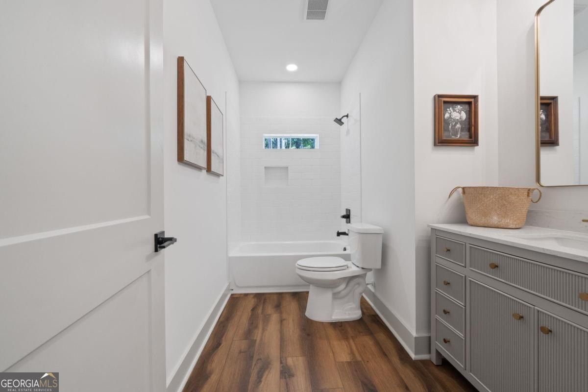 407 Thomas Drive. Eatonton, GA 31024