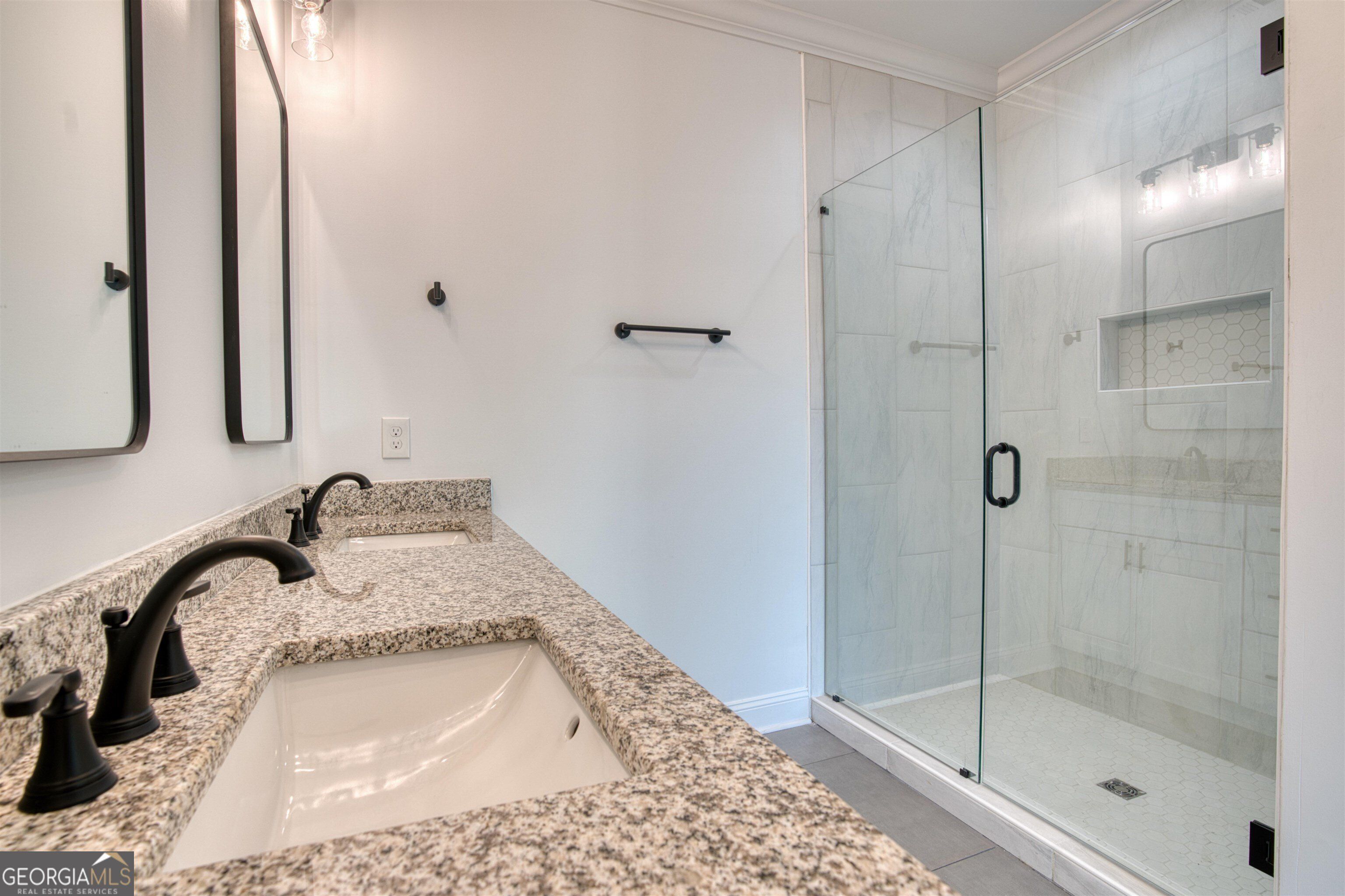 138 E Eighth Avenue Unit 25. Rome, GA 30161