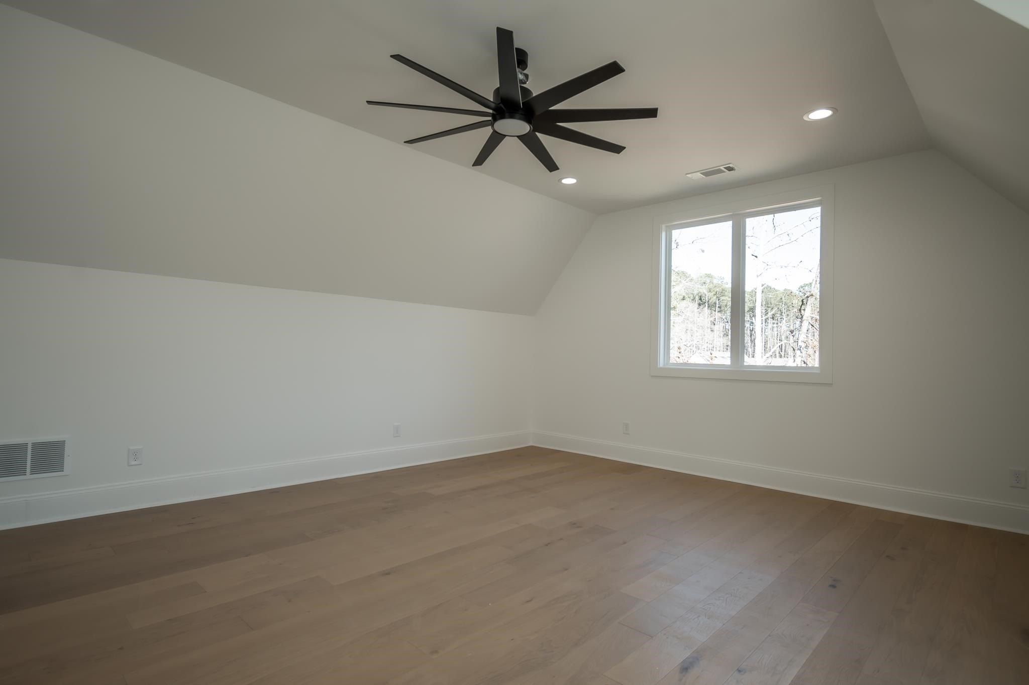 1701 Osprey Poynte. Greensboro, GA 30642