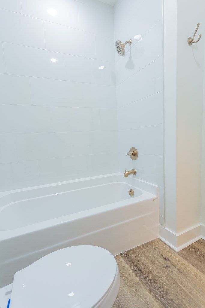 100 Farmington Hills Dr. Thomasville, GA 31792