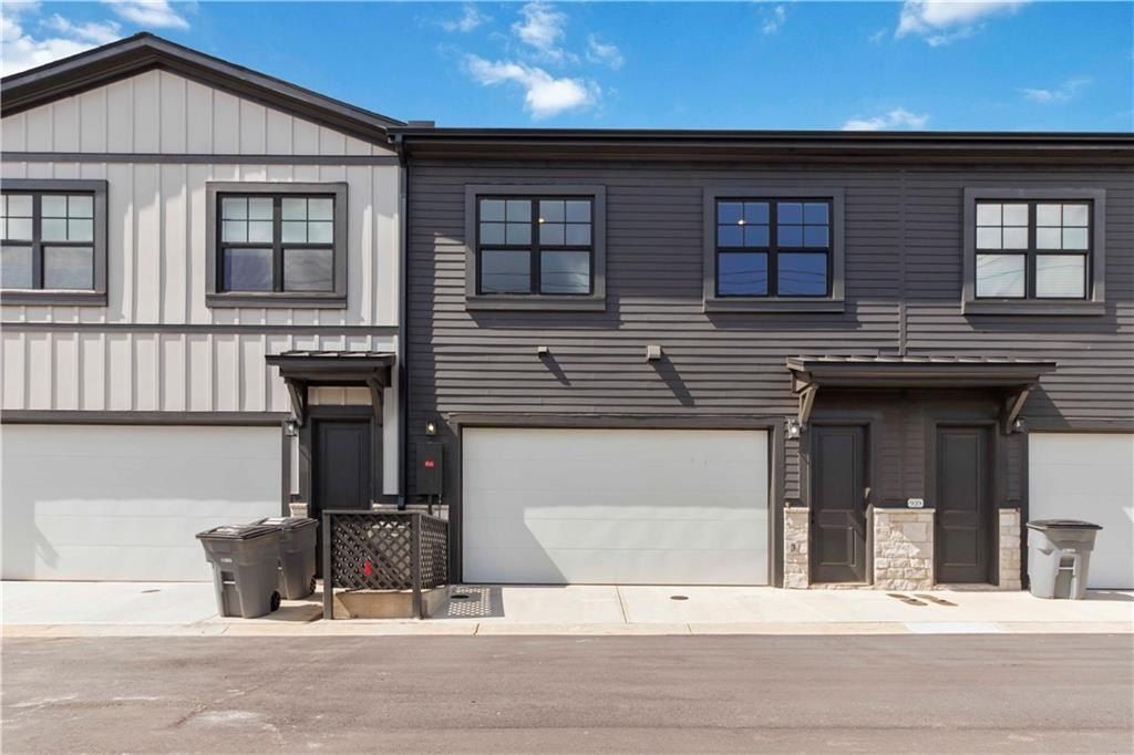 937 Willingham Drive. Hapeville, GA 30354