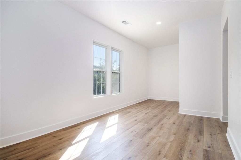 6325 Crestline Drive. Dawsonville, GA 30534