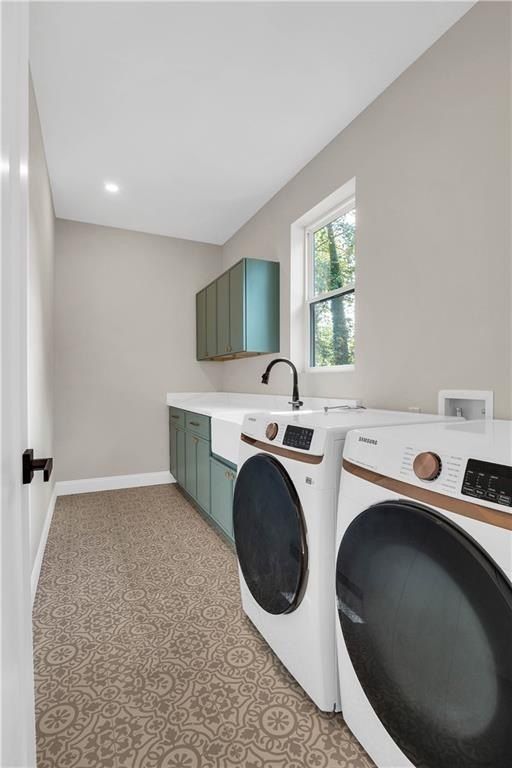 2796 Arborcrest Drive. Decatur, GA 30033