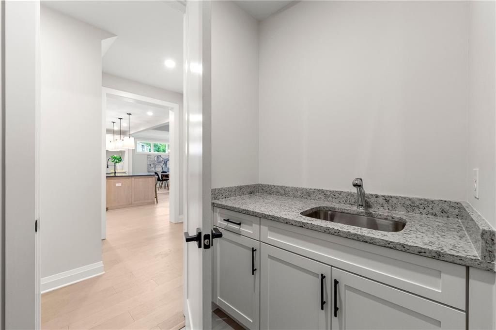 1217 Sterlington Drive. Canton, GA 30115