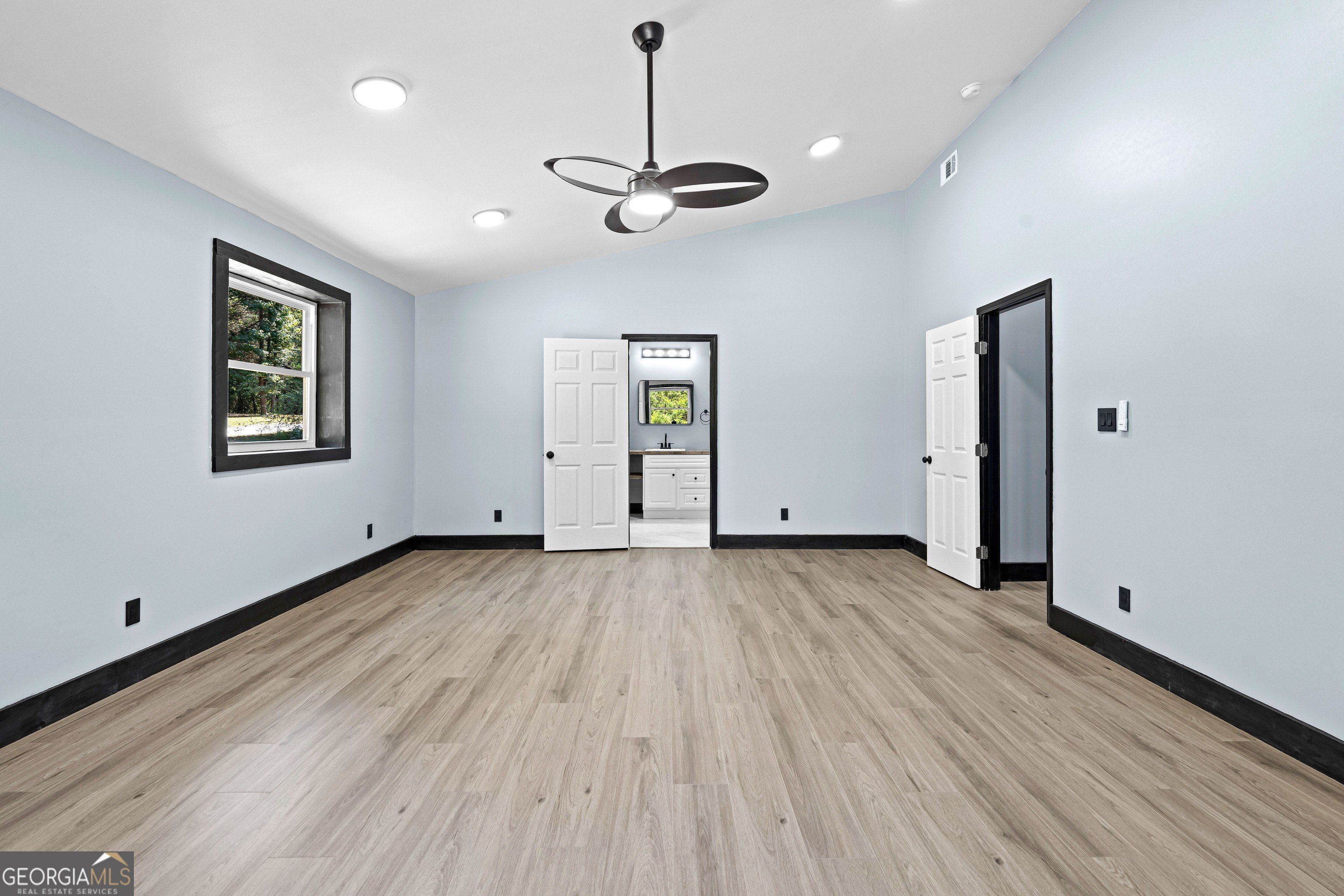 4083 Highway 54. Senoia, GA 30276