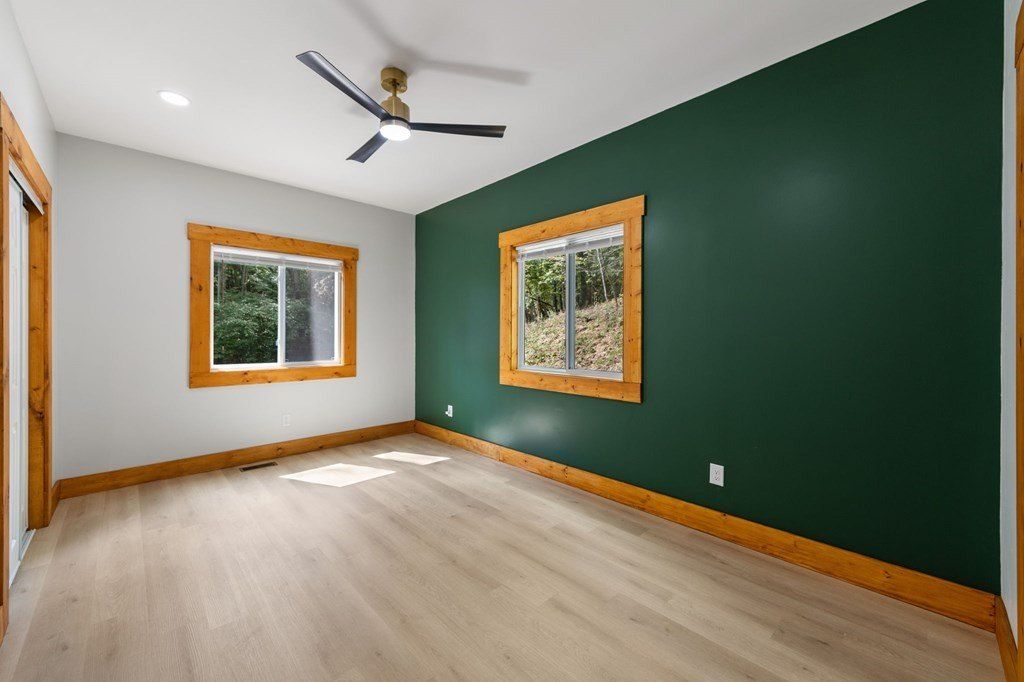 30 Laurel Branch. Blue Ridge, GA 30513