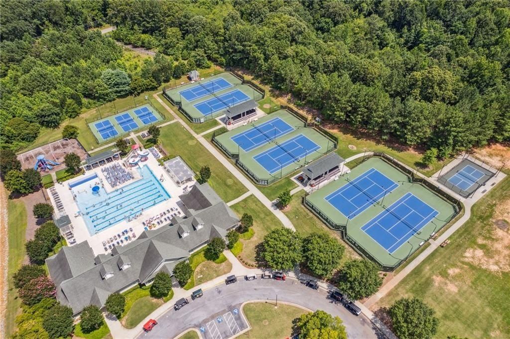 4057 Links Boulevard. Jefferson, GA 30549