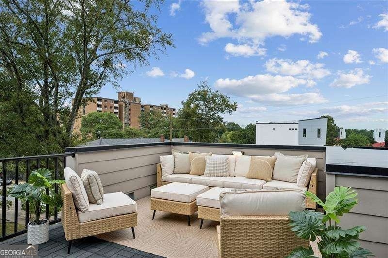 407 Linden Avenue. Atlanta, GA 30308