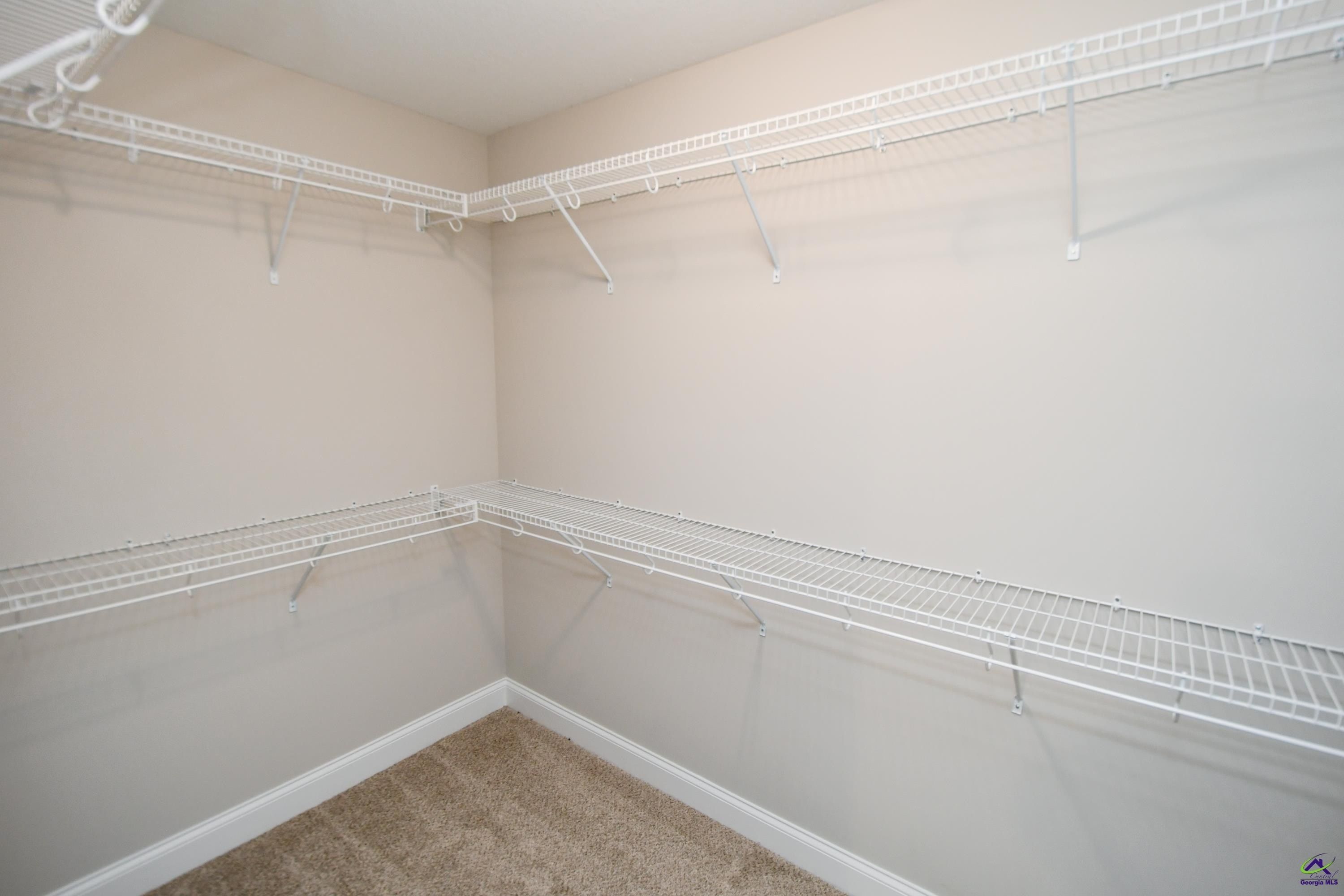 412 Lamplight Drive. Byron, GA 31008