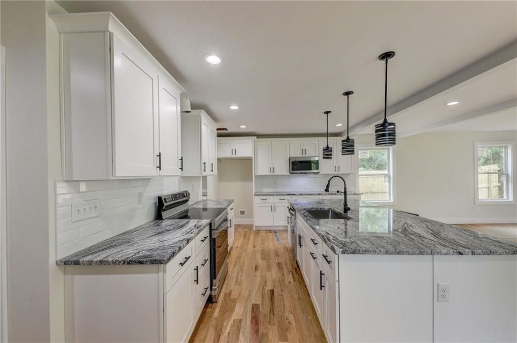 1962 Compton Drive. Atlanta, GA 30315