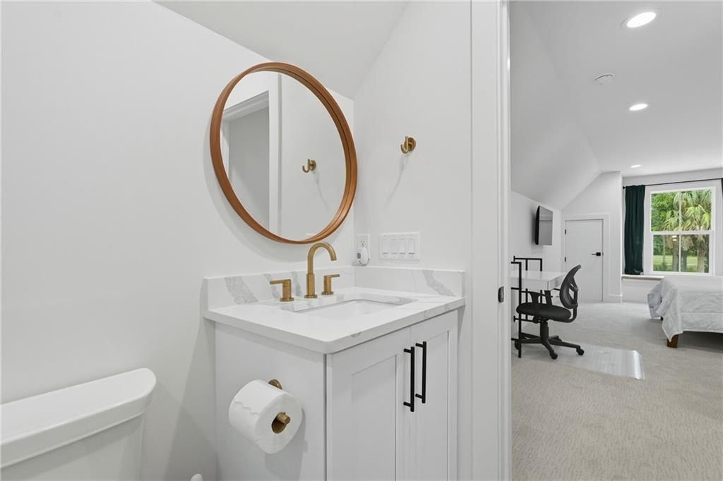 529 Eagle Crest Drive. Waverly, GA 31565