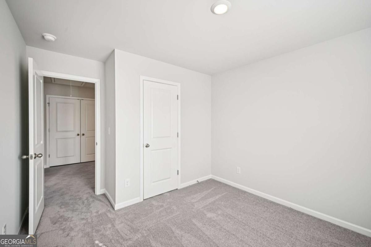 418 Lanier Circle. Woodstock, GA 30189