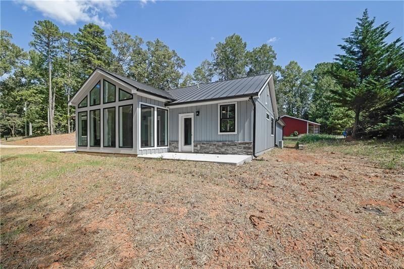 6635 Lawson Circle. Gainesville, GA 30506