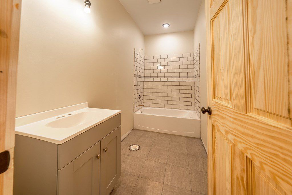 400 Molly Circle. Ellijay, GA 30540